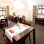 Lahofer 3* Znojmo