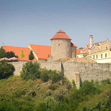 Lahofer